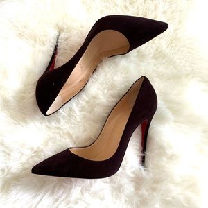 New Christian Louboutin So Kate pumps.  Dark Burgundy Suede. Size 38 1/2